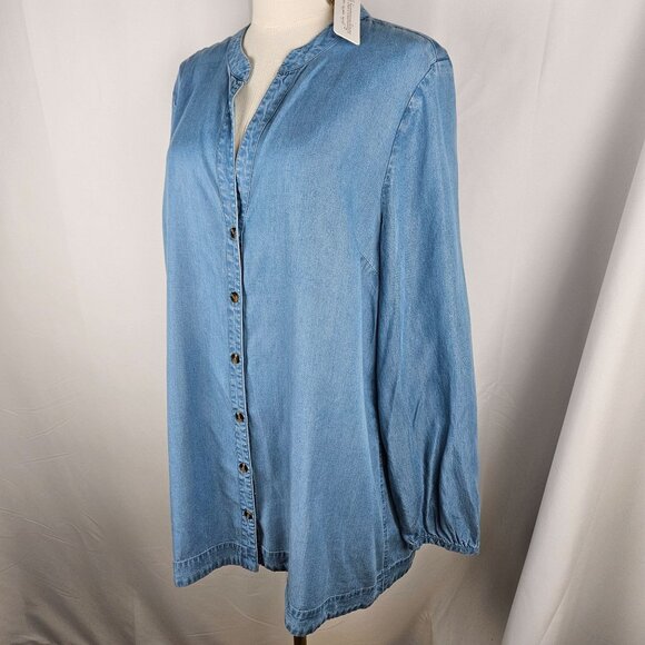 NWT! Soft Surroundings Twyla Tunic Shirt Denim Large Button Down Long Sleeve - Picture 3 of 10